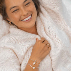 Dobby Metal Bead Stretch Bracelet